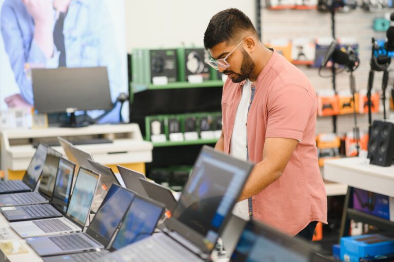 La importancia de elegir el modelo de laptops empresariales adecuados para tu negocio en Monterrey