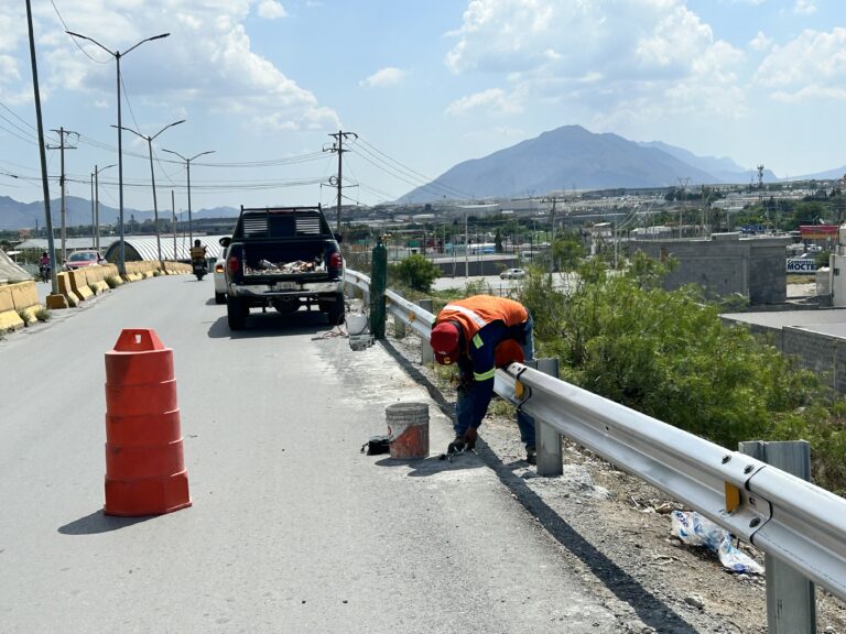 Mejoran en Ramos Arizpe seguridad vial de automovilistas que transitan en el bulevar Gustavo Díaz Ordaz