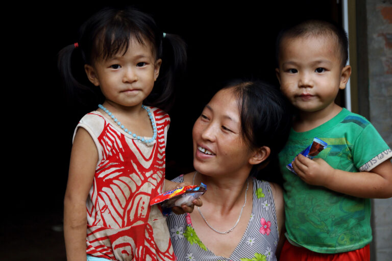 Pone Vietnam fin a política de 2 hijos para natalidad