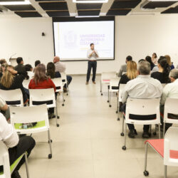 presentan en la uadecReforma de Bachilleratos