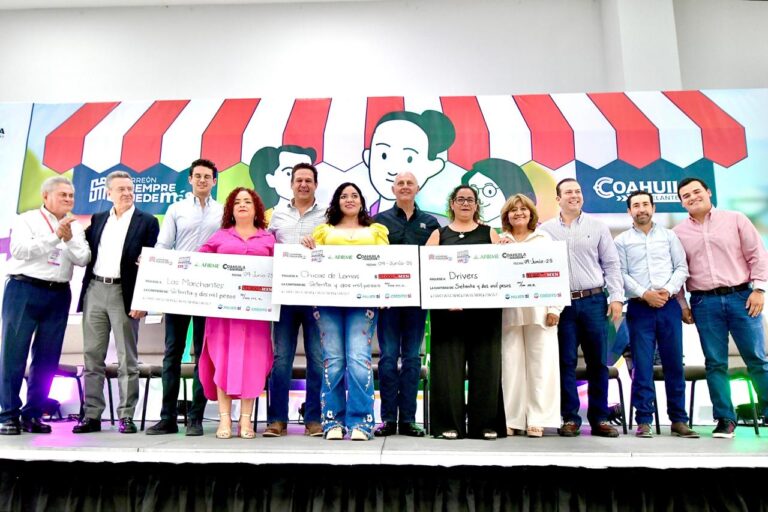 Román Cepeda arranca programa de microcréditos “Las Mujeres Siempre Pueden Más”