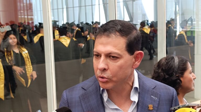 Titulación a bajo costo en UA de C abona a pronta colocación laboral de egresados: Octavio Pimentel 