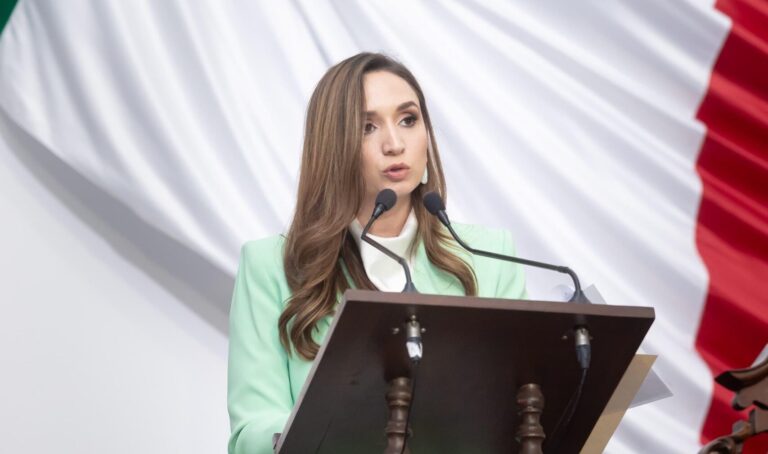 Urge Edna Dávalos a CONAGUA a fortalecer programas de agua potable en comunidades rurales de Coahuila