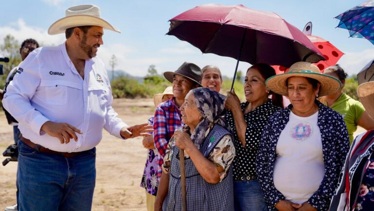 Fortalece Tomás Gutiérrez abasto de agua en el campo con energía solar