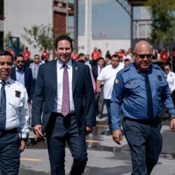 Javier Díaz reconoce labor de bomberos de Saltillo4