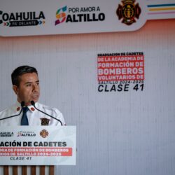 Javier Díaz reconoce labor de bomberos de Saltillo5