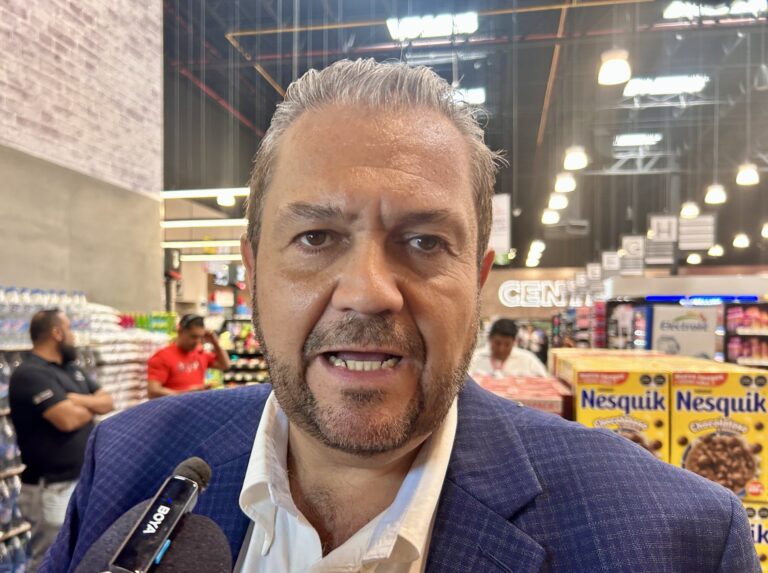 Llama Tomás Gutiérrez a tomar conciencia sobre el uso responsable de motocicletas en Ramos Arizpe