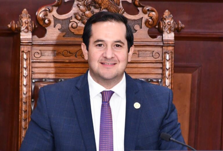 Promueve diputado Guillermo Ruiz seguridad de trabajadores de la construcción