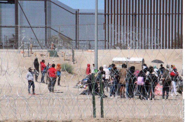 Registra EU caída histórica de cruces