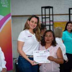 Se gradúan mil 159 de los talleres Amor por Aprender del DIF Saltillo5