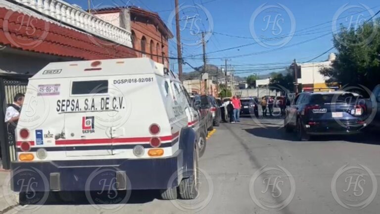Adulto mayor muere tras ser arrollado por camión de valores en Saltillo