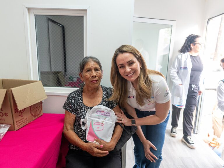 Brinda Amor en Movimiento servicios de salud gratuitos a más de 2 mil saltillenses