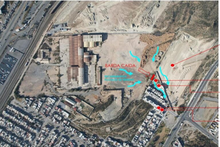 Constructora pone en riesgo a vecinos de la colonia Brisas Poniente en Saltillo