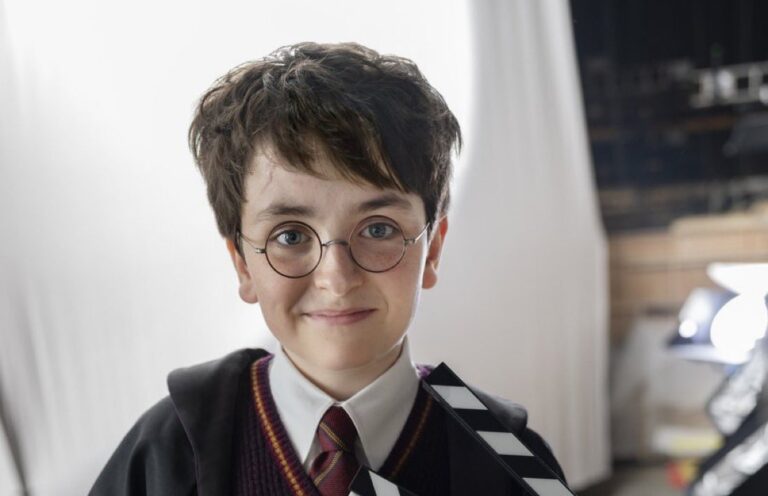 Dan a conocer la primera imagen del nuevo Harry Potter de la serie de HBO