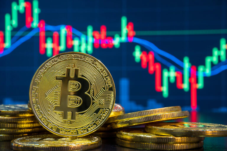 El bitcoin sigue subiendo, alcanzó un máximo histórico de 123 mil dólares por unidad