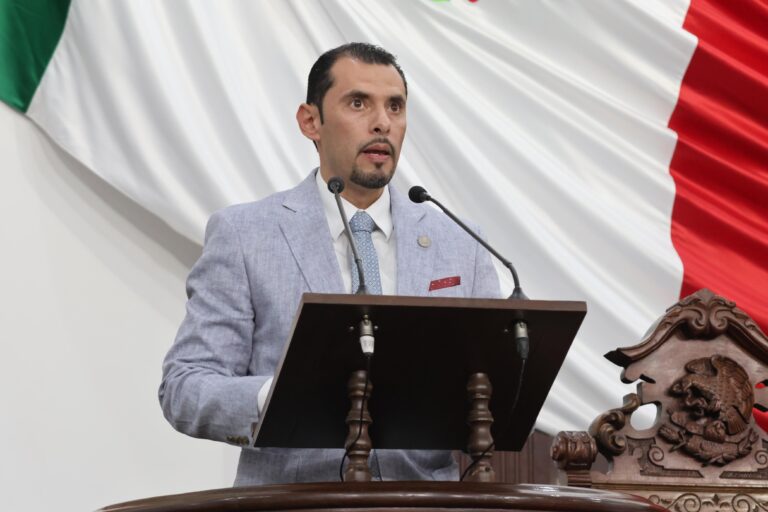 Exhorta diputado Sergio Zenón al IMSS que fortalezca los servicios de fisioterapia y rehabilitación