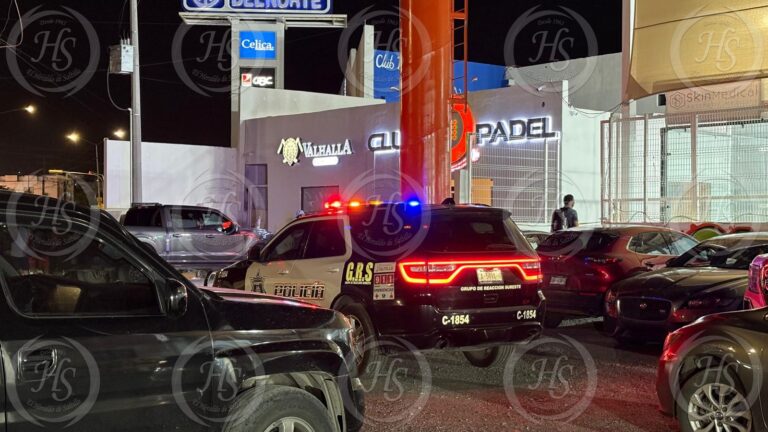 Hombre muere al interior de club de pádel en Saltillo