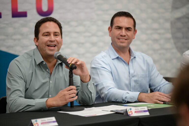 Presenta Javier Díaz la plataforma “Visor Saltillo”