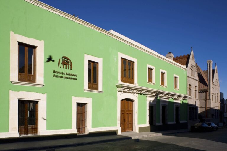 Visita y conoce los edificios que forman parte del patrimonio arquitectónico de la UA de C