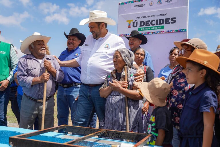 Apoyan Manolo y Tomás al campo de Ramos Arizpe