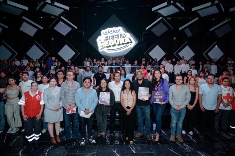 Atiende e impulsa Javier Díaz a la juventud saltillense