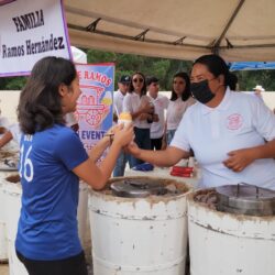Celebran saltillenses 100 años de sabor; acuden miles al festejo de Nieve Ramos8