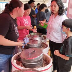 Celebran saltillenses 100 años de sabor; acuden miles al festejo de Nieve Ramos9