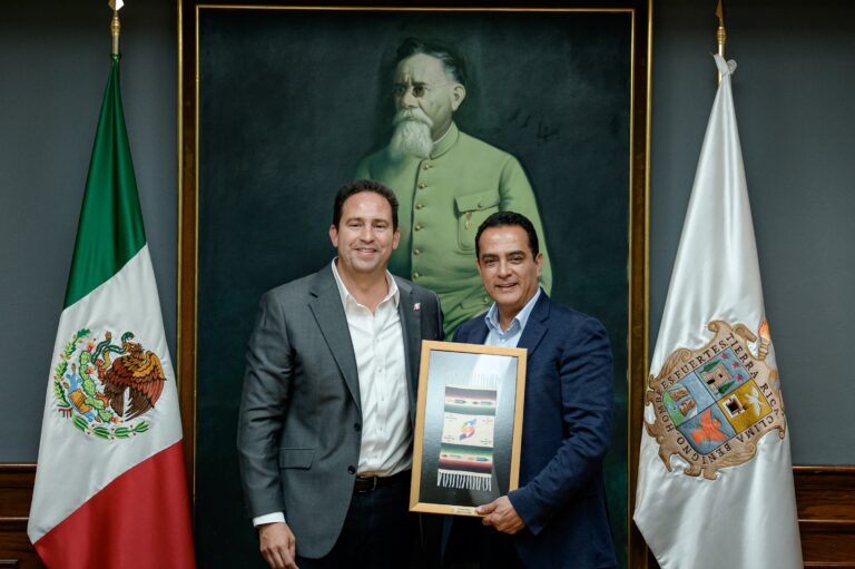 Comparte Javier Díaz estrategias exitosas de Saltillo con alcalde electo de Durango