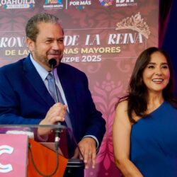 Coronan a María Eugenia Herrera como Reina de las Personas Mayores en Ramos Arizpe3