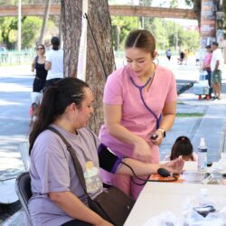 Disfrutan familias actividades de la Ruta Recreativa5