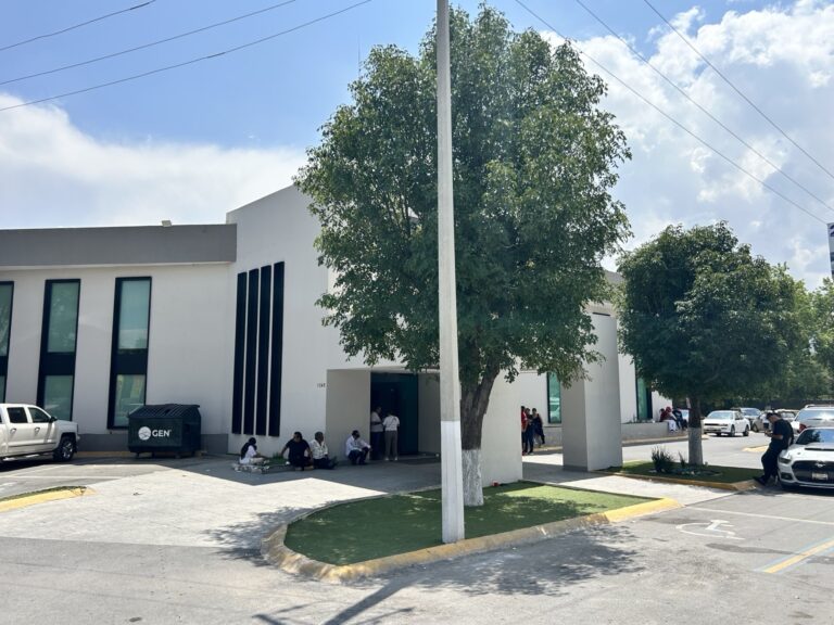 Familia y amigos dan último adiós a Jaqueline Yamileth en Saltillo 