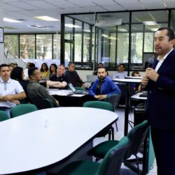 La UTC reflexiona sobre el método y la práctica docente en reunión plenaria8