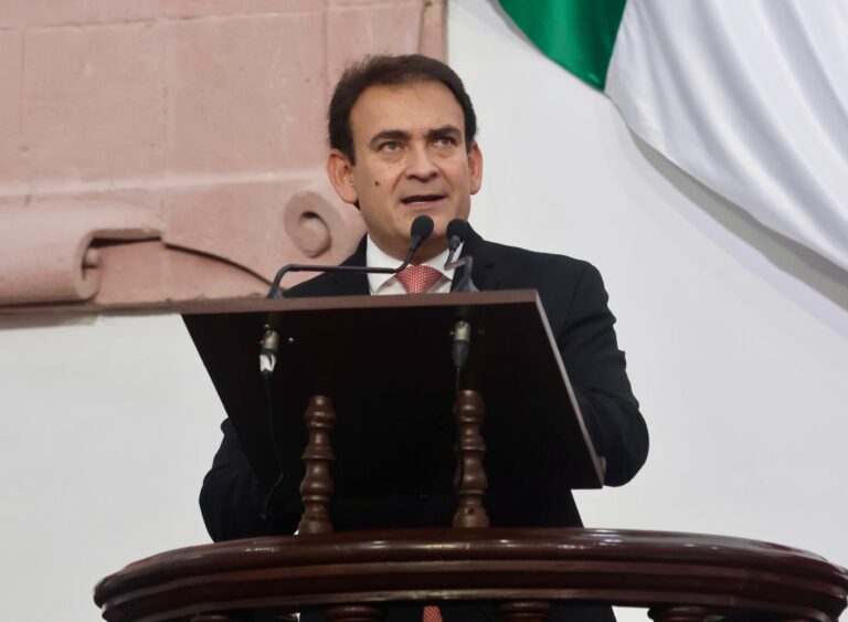 Mayor impulso al Portal del Empleo en el país, exhorta Álvaro Moreira