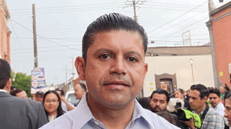 Mi vecino no le baja al sonidero ¿Dónde lo reporto en Saltillo?