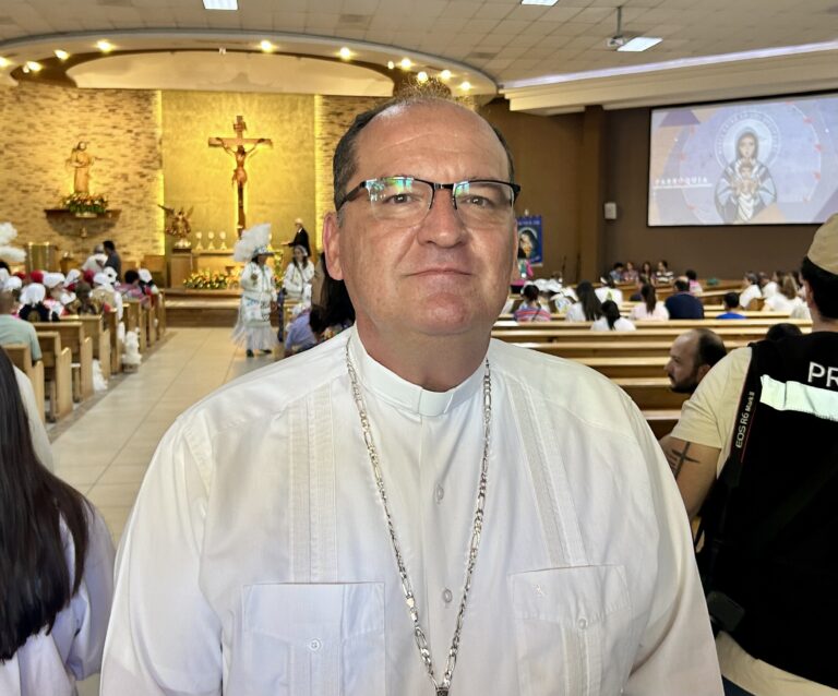 Obispo Hilario González invita a jóvenes en Saltillo a reflexionar sobre la vocación sacerdotal