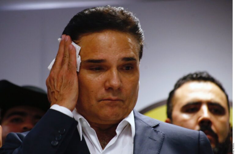 Planta Aureoles a juez; se mantiene prófugo