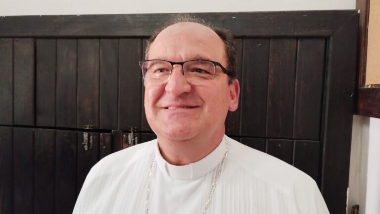 Salud, principal petición de saltillenses al Santo Cristo de la Capilla