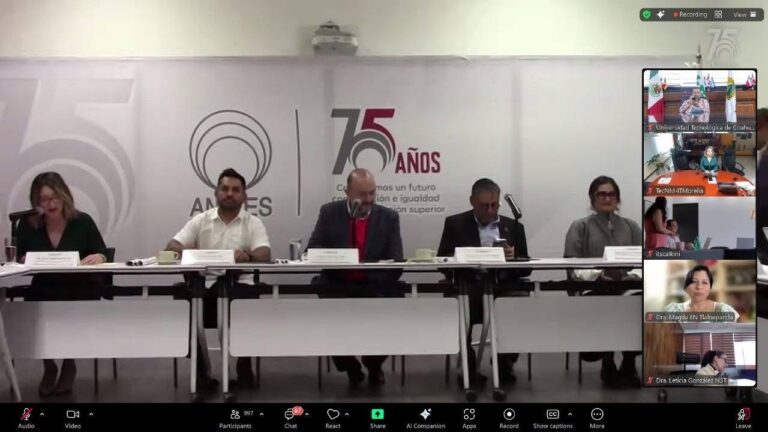 UTC participa en reunión nacional para fortalecer la educación superior