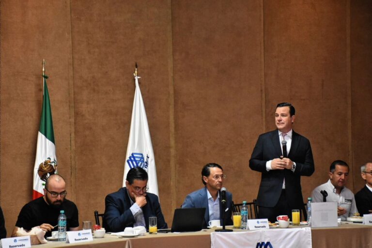 A Coahuila lo cuidamos todos: Federico Fernández