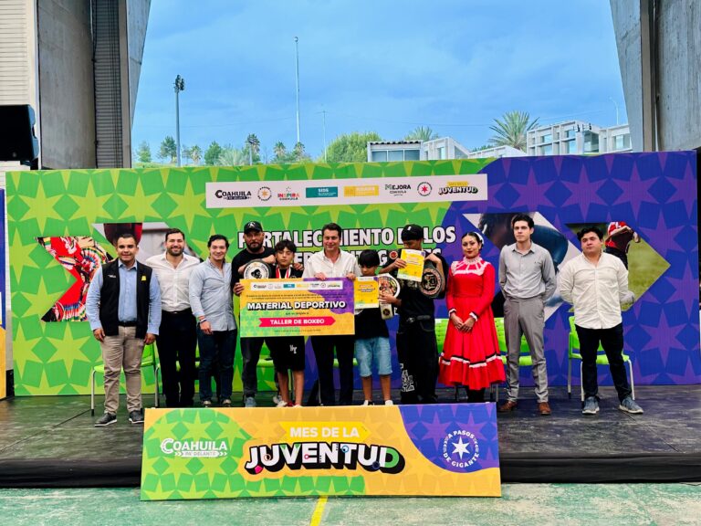 Coahuila reconoce talento y compromiso juvenil
