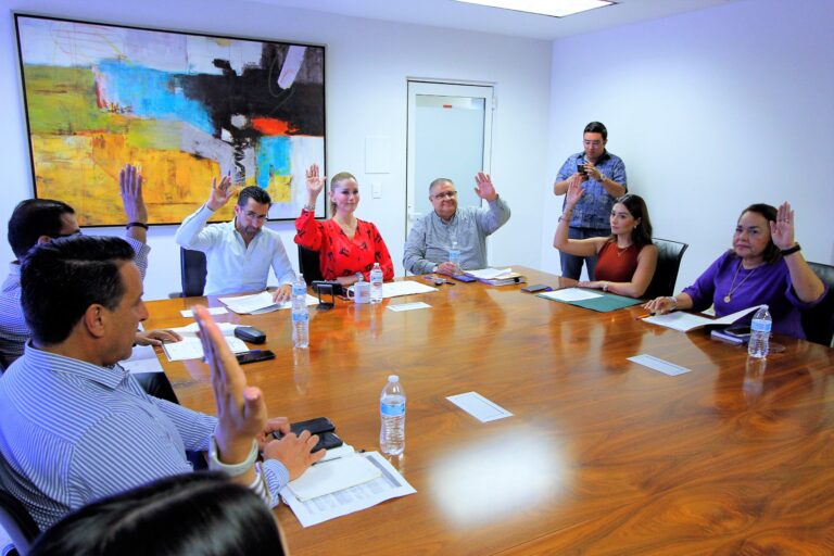 En Torreón, aprueban apoyo económico a bomberos destacados en su labor