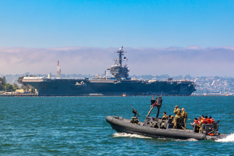 Estados Unidos despliega fuerza militar en el Caribe para combatir cárteles latinoamericanos