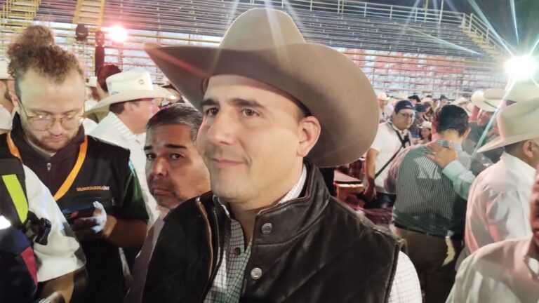 Fue una reunión productiva; destaca gobernador tras encuentro con Sheinbaum en CDMX