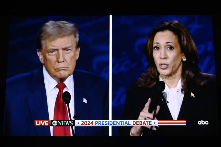 Quita Trump a Kamala Harris protección de Servicio Secreto
