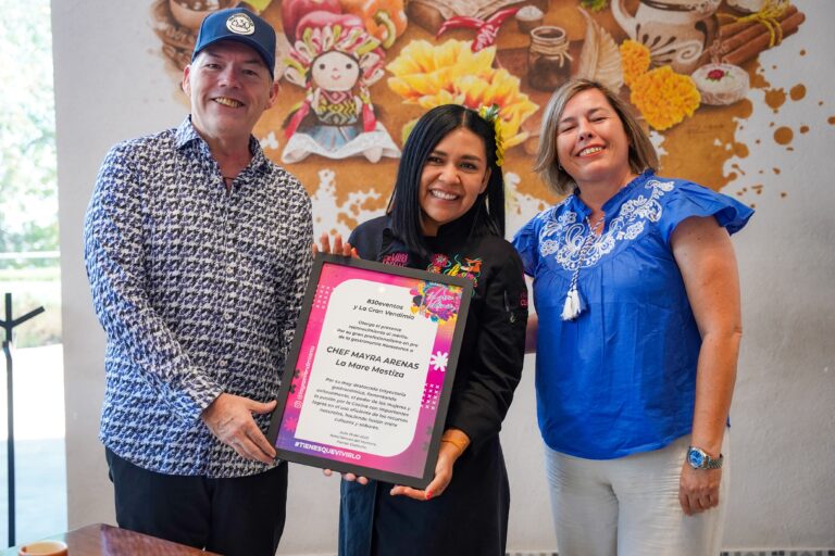 Reconocen en Saltillo a la chef Mayra Arenas