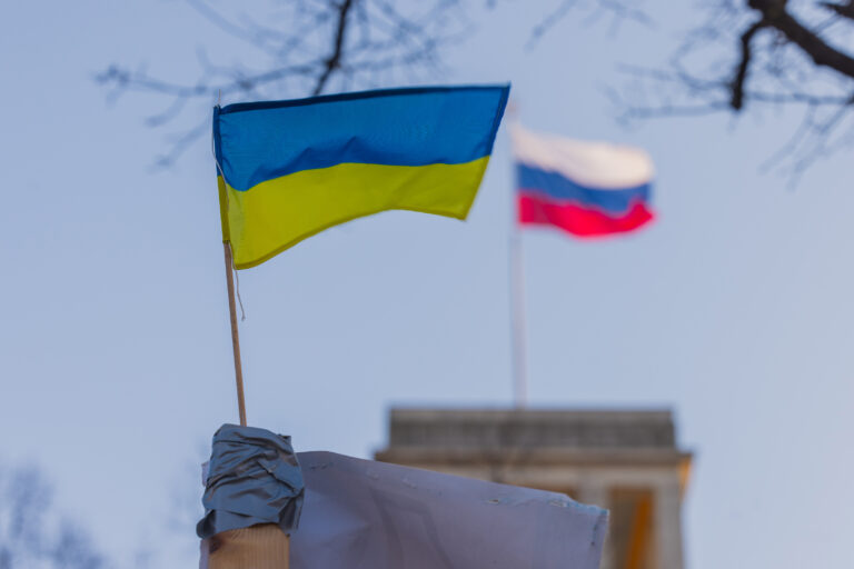 Toma Rusia control de otras 3 ciudades del este de Ucrania