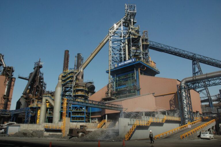 A la venta AHMSA y MINOSA por más de 1,300 millones de dólares