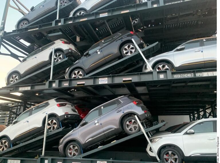 Perfilan arancel de 50% para autos chinos