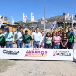 Arranca Javier Díaz obras de pavimentación al poniente de Saltillo2