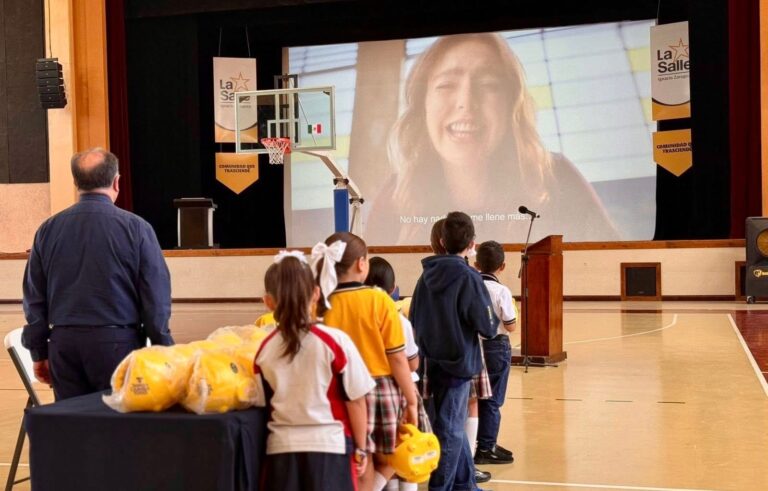 Colegio Ignacio Zaragoza se suma al Boteo Teletón 2025 en apoyo al CRIT Coahuila